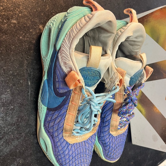 Nike Cosmic Unity Size 10 Blue/teal/light - Picture 12 of 12